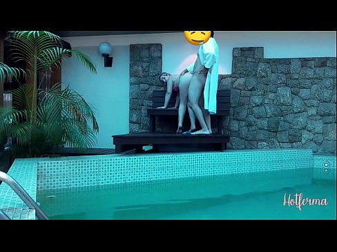❤️ Pomo kutsuu piian uima-altaalle, mutta ei voinut vastustaa kuumaa ❌ Seksivideo at fi.pornobot.ru ﹏