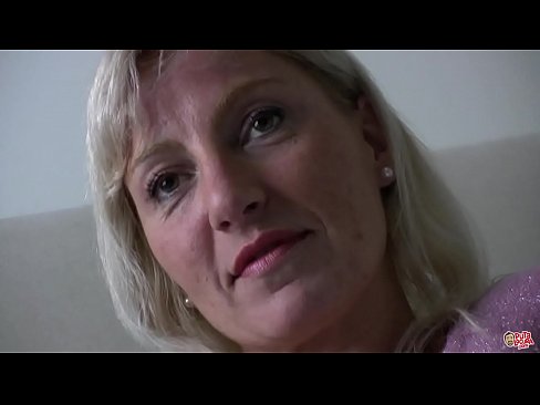 ❤️ Äiti jota me kaikki nussimme ... Lady, käyttäydy kunnolla! ❌ Seksivideo at fi.pornobot.ru ﹏